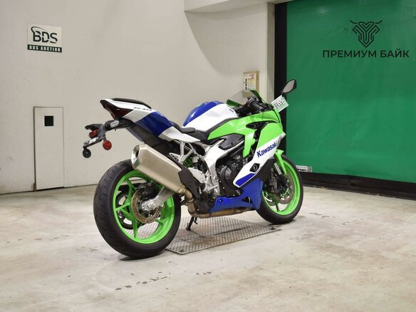 2023 Kawasaki ZX-4, зелёный, 1199000 рублей - вид 4