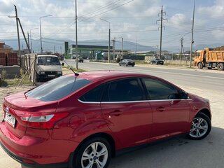 2012 Ford Focus III, красный, 645000 рублей, вид 4
