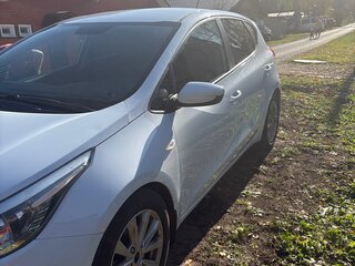 2014 Kia Ceed II, белый, 1120000 рублей, вид 5