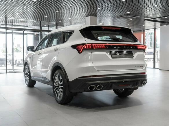 2025 Jetour X70+ I Рестайлинг, белый - вид 3