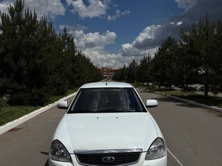 2013 Lada (ВАЗ) Priora I Рестайлинг, белый, 570000 рублей, вид 2