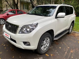 2011 Toyota Land Cruiser Prado 150 Series, белый, 2950000 рублей, вид 3