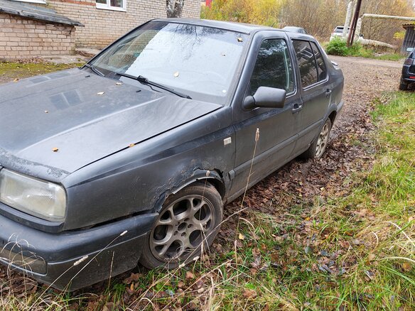 1991 Volkswagen Vento, серый, 200000 рублей