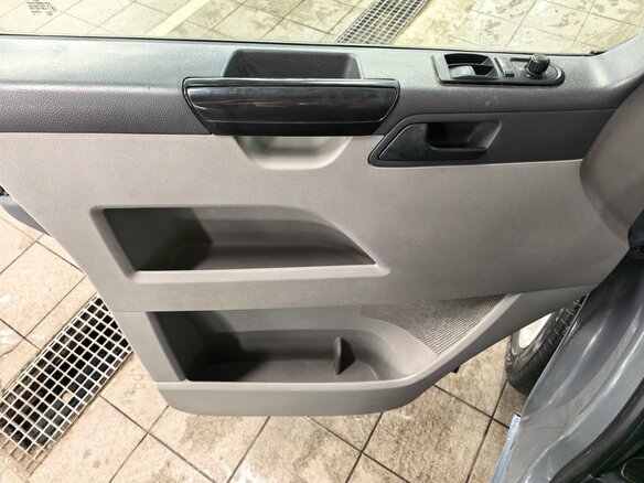 2012 Volkswagen Caravelle T5 Рестайлинг, серый - вид 15