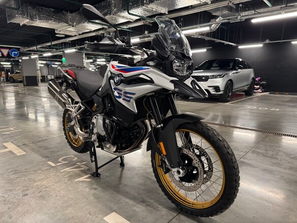 2018 BMW F 850 GS, белый, 1150000 рублей - вид 1