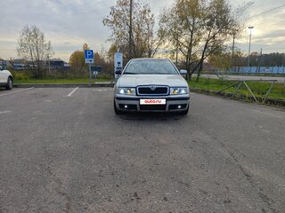2001 Skoda Octavia I (A4) Рестайлинг, серебристый, 400000 рублей, вид 5