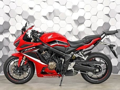 2022 Honda CBR 650R, красный, 977000 рублей, вид 4