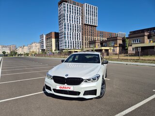 2017 BMW 6 серии Gran Turismo 630d xDrive IV (G32), белый, 5900000 рублей, вид 3