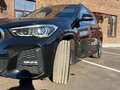2022 BMW X1 16d sDrive II (F48) Рестайлинг, чёрный, 2550000 рублей - вид 3