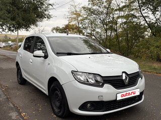 2016 Renault Sandero II, белый, 450000 рублей, вид 3