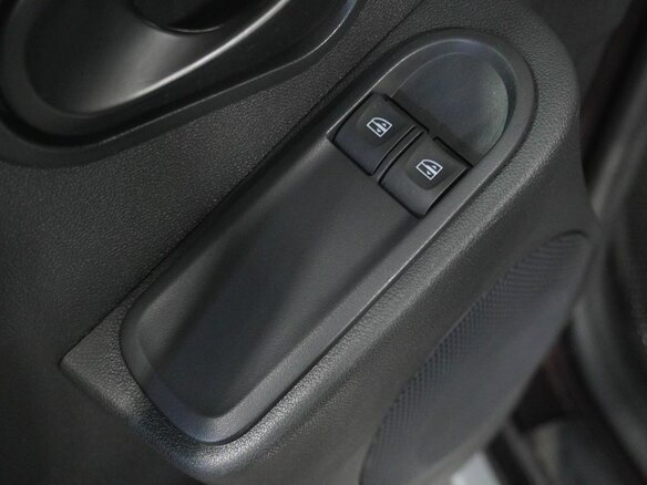 2021 Nissan Terrano III (D10), чёрный, 1479000 рублей - вид 14