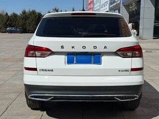 2022 Skoda Kamiq I (China Market), белый, 1877007 рублей, вид 5
