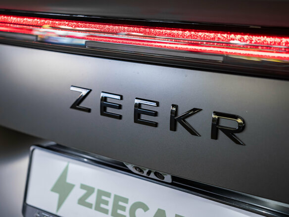 2026 Zeekr 8X Dawn, серый, 12790000 рублей - вид 31