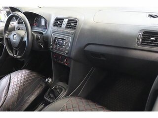 2016 Volkswagen Polo V Рестайлинг, белый, 871200 рублей, вид 5