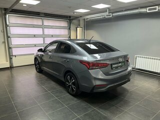 2019 Hyundai Solaris II, серый, 1459000 рублей, вид 4