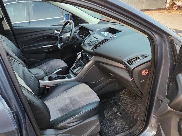 2014 Ford Kuga II, серый, 1375000 рублей - вид 5