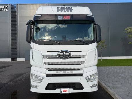 2023 FAW J7, белый, 5100000 рублей, вид 2