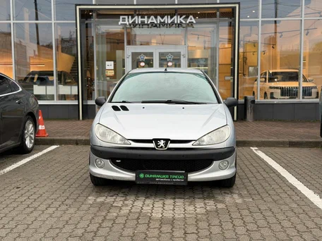 2008 Peugeot 206, серебристый, 155000 рублей, вид 2
