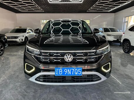 2023 Volkswagen Tayron I Рестайлинг, чёрный, 2000000 рублей, вид 3