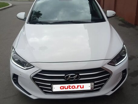 2017 Hyundai Elantra VI (AD), белый, 1600000 рублей, вид 1