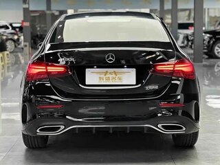 2022 Mercedes-Benz A-Класс 180 Long IV (W177), чёрный, 1710005 рублей, вид 3