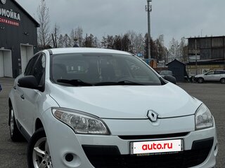 2012 Renault Megane III, белый, 600000 рублей, вид 1
