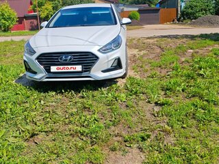 2019 Hyundai Sonata VII (LF) Рестайлинг, белый, 1820000 рублей, вид 2