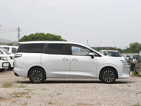 2026 Wuling Starlight 730, белый, 2340000 рублей, вид 2