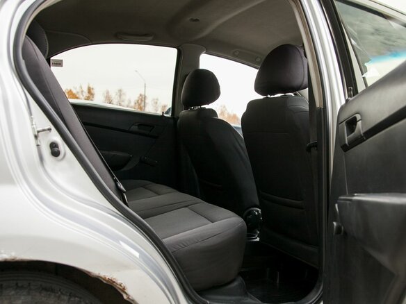 2008 Chevrolet Aveo I Рестайлинг, серебристый, 300000 рублей - вид 14