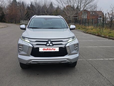 2021 Mitsubishi Pajero Sport III Рестайлинг, серебристый, 4050000 рублей, вид 2