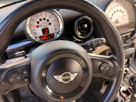 2012 Mini Clubman Cooper I Рестайлинг, белый, 940000 рублей, вид 5