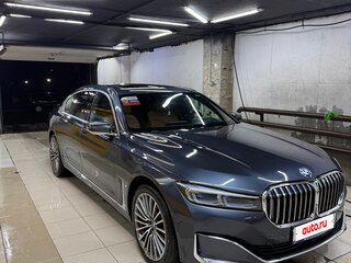2020 BMW 7 серии Long 750Ld xDrive VI (G11/G12) Рестайлинг, серый, 8600000 рублей, вид 3