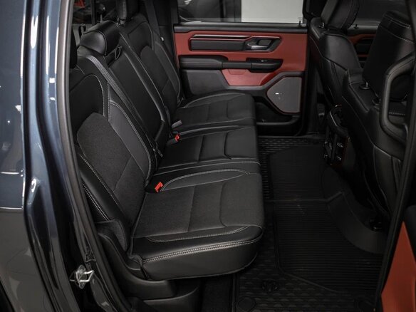 2025 Ram 1500 Crew Cab V Рестайлинг, синий, 8490000 рублей - вид 22