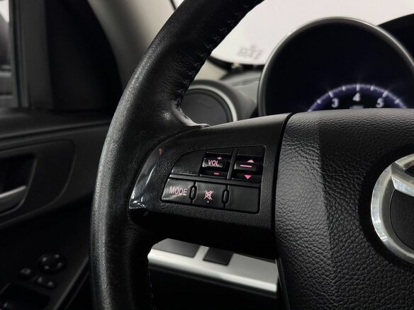 2012 Mazda 3 II (BL) Рестайлинг, красный, 1175000 рублей - вид 15