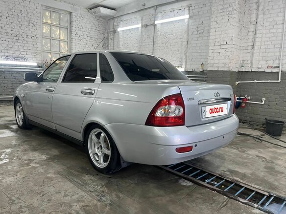 2010 Lada (ВАЗ) Priora I, серебристый, 350000 рублей - вид 7