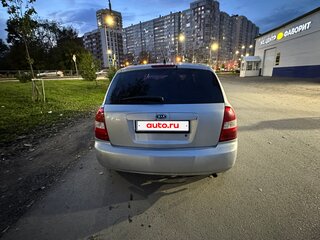 2005 Kia Cerato I, серебристый, 275000 рублей, вид 3