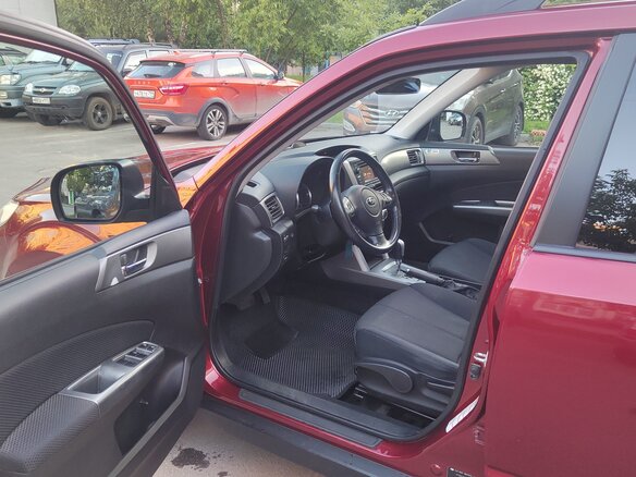 2011 Subaru Forester III Рестайлинг, пурпурный - вид 10