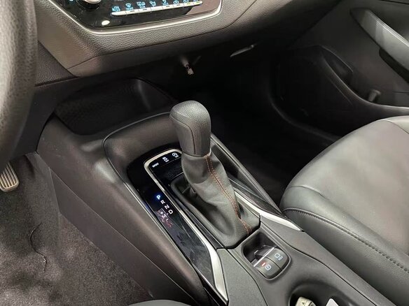 2022 Toyota Corolla XII (E210), серебристый - вид 13