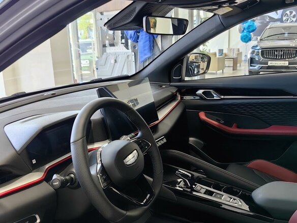 2026 Geely Coolray I Рестайлинг 2, фиолетовый, 2964990 рублей - вид 11