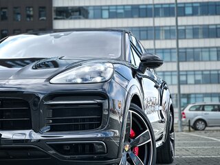 2021 Porsche Cayenne GTS III, чёрный, 11999000 рублей, вид 2