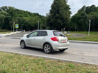 2008 Toyota Auris I, серебристый, 530000 рублей, вид 2