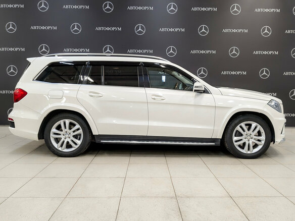 2015 Mercedes-Benz GL-Класс 350 II (X166), белый - вид 3