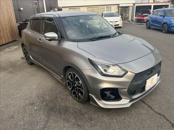 2021 Suzuki Swift V Рестайлинг, серебристый, 1100012 рублей - вид 2