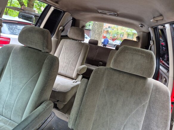 2001 Mazda MPV II (LW), красный, 485000 рублей - вид 23