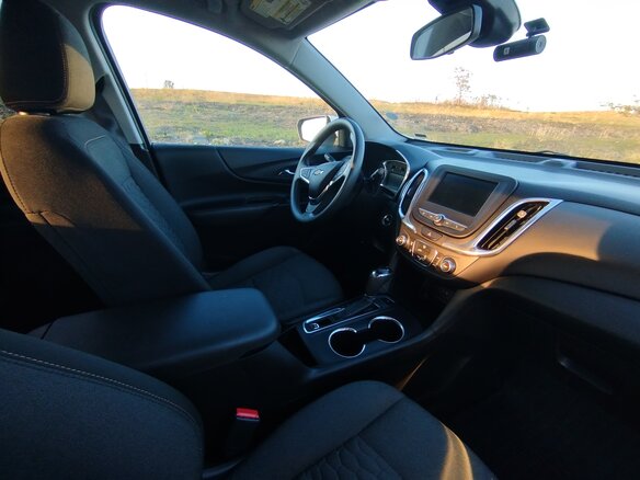 2020 Chevrolet Equinox III, белый, 1799999 рублей - вид 21