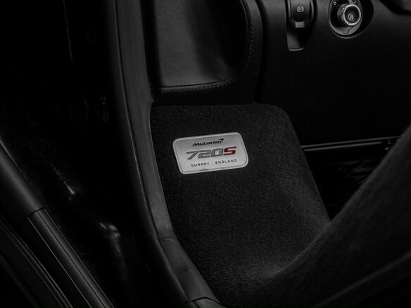 2019 McLaren 720S, синий, 26320000 рублей - вид 23