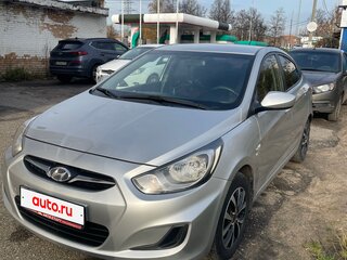 2011 Hyundai Solaris I, серебристый, 750000 рублей, вид 1