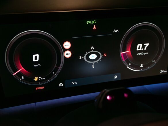 2026 Hyundai Santa Fe V (MX5), чёрный, 5150000 рублей - вид 27