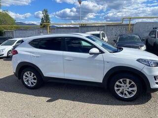 2018 Hyundai Tucson III Рестайлинг, белый, 1850000 рублей, вид 5