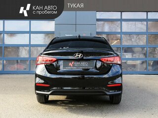 2019 Hyundai Solaris II, чёрный, 1465000 рублей, вид 4